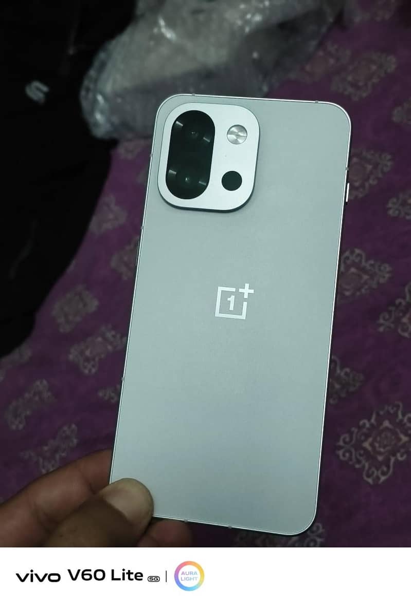 One Plus 13s 0