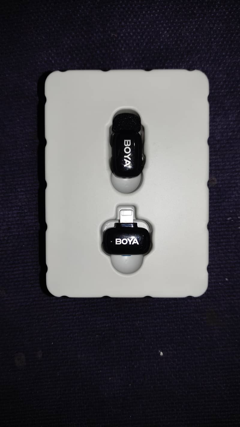 Boya mini mic for iphone 3
