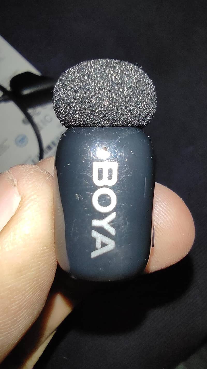 Boya mini mic for iphone 4