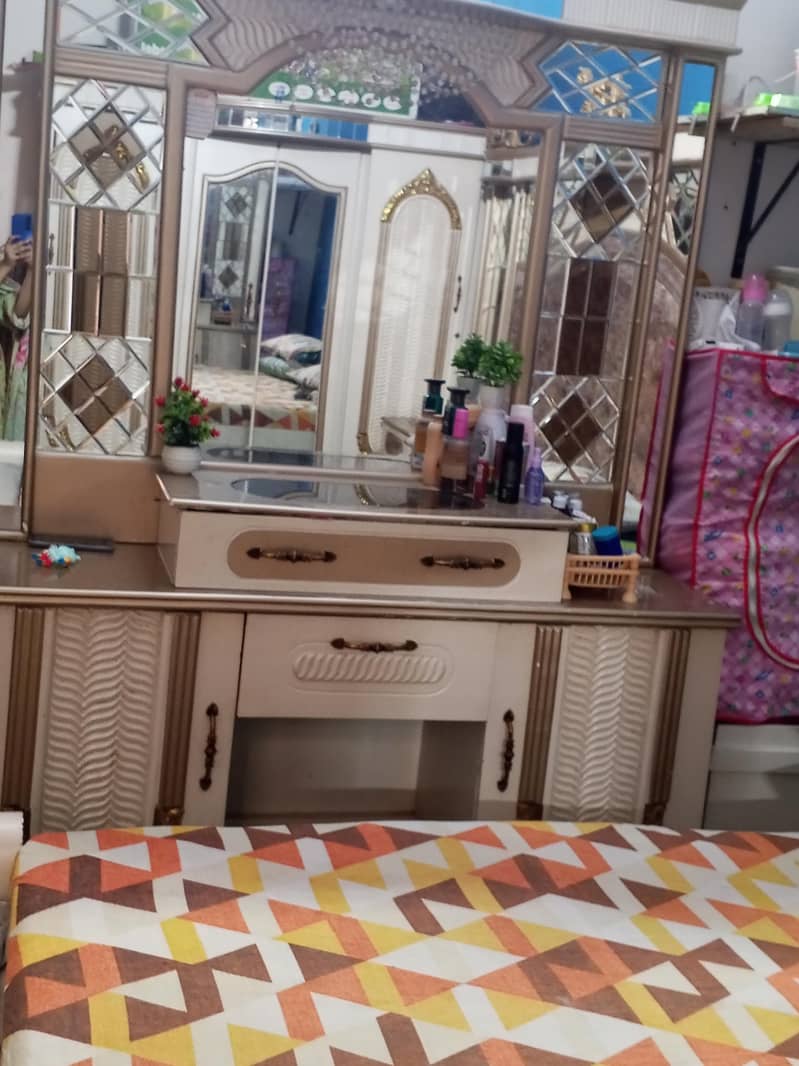 bedroom set 2