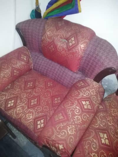 urgent sale karny hy