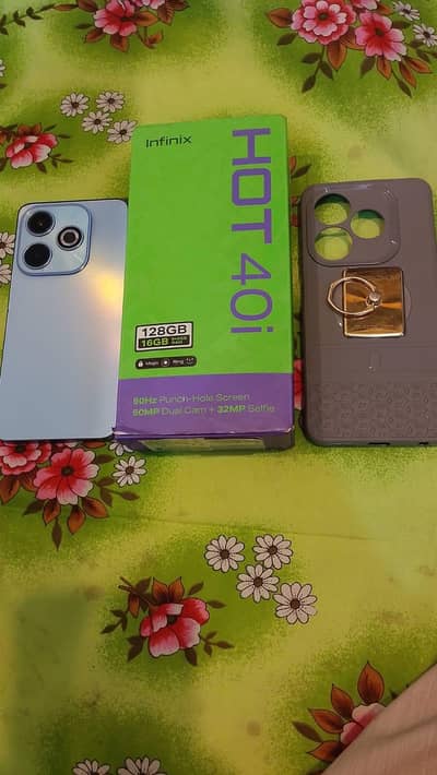 Infinix Hot 40i 16/128 Gb. 50MG camra 5000mh batty