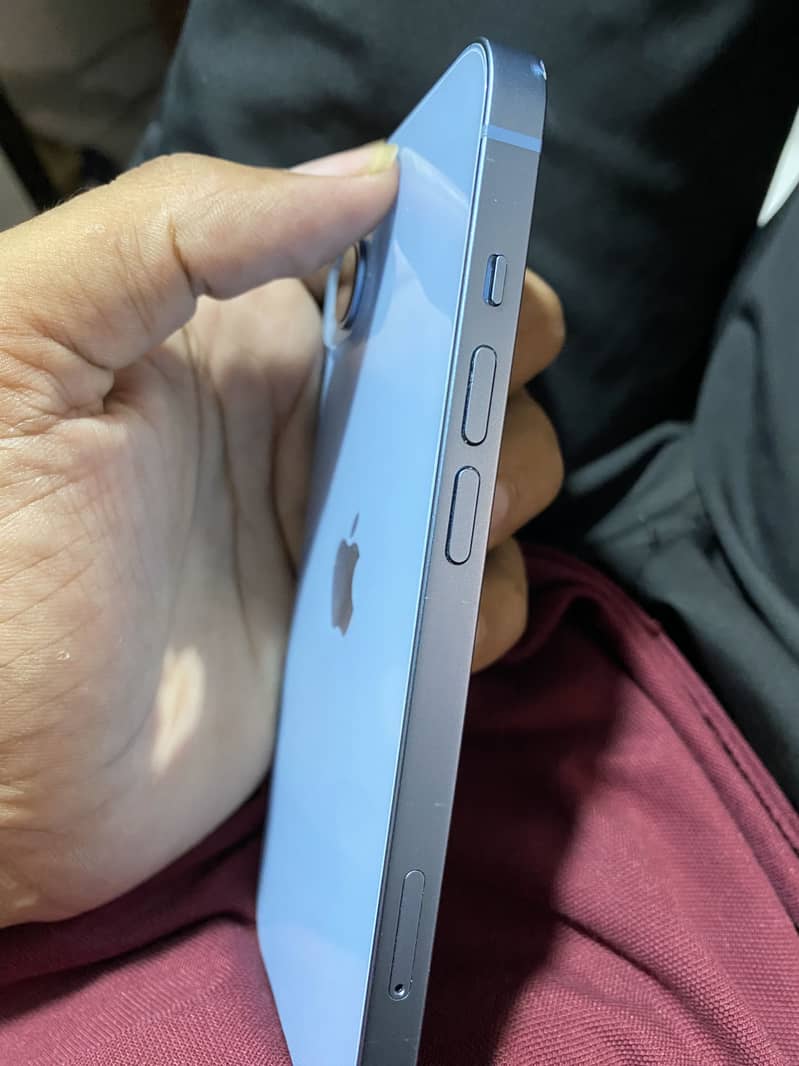 Apple iPhone 14 0