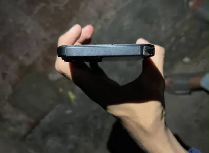 Apple iPhone 14 1