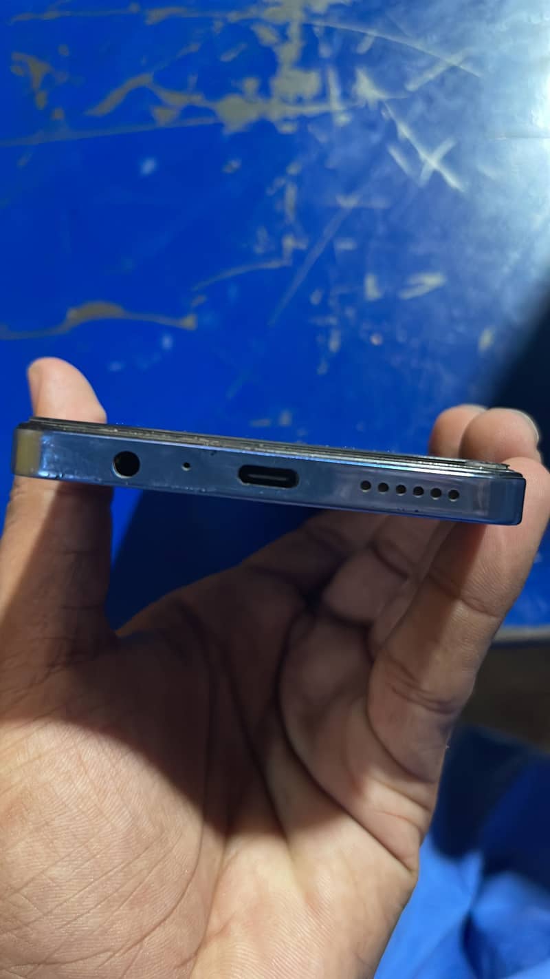 Tecno CAMON 20 2