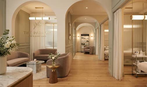 F7 1100sqft Parlor asthetic clinic space for Rent