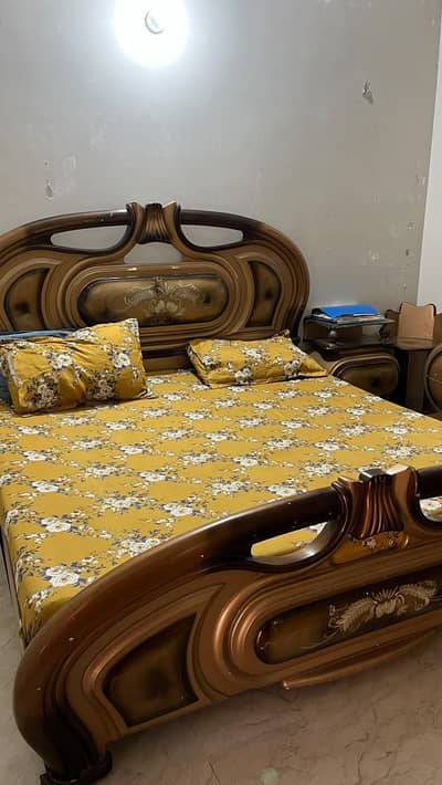 King size bed , 2 side table and mattress