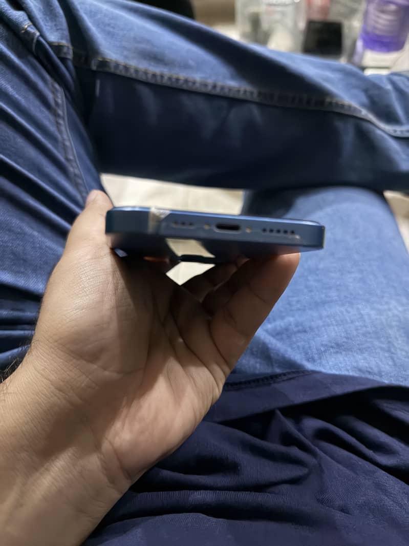 iPhone 13 Jv 5