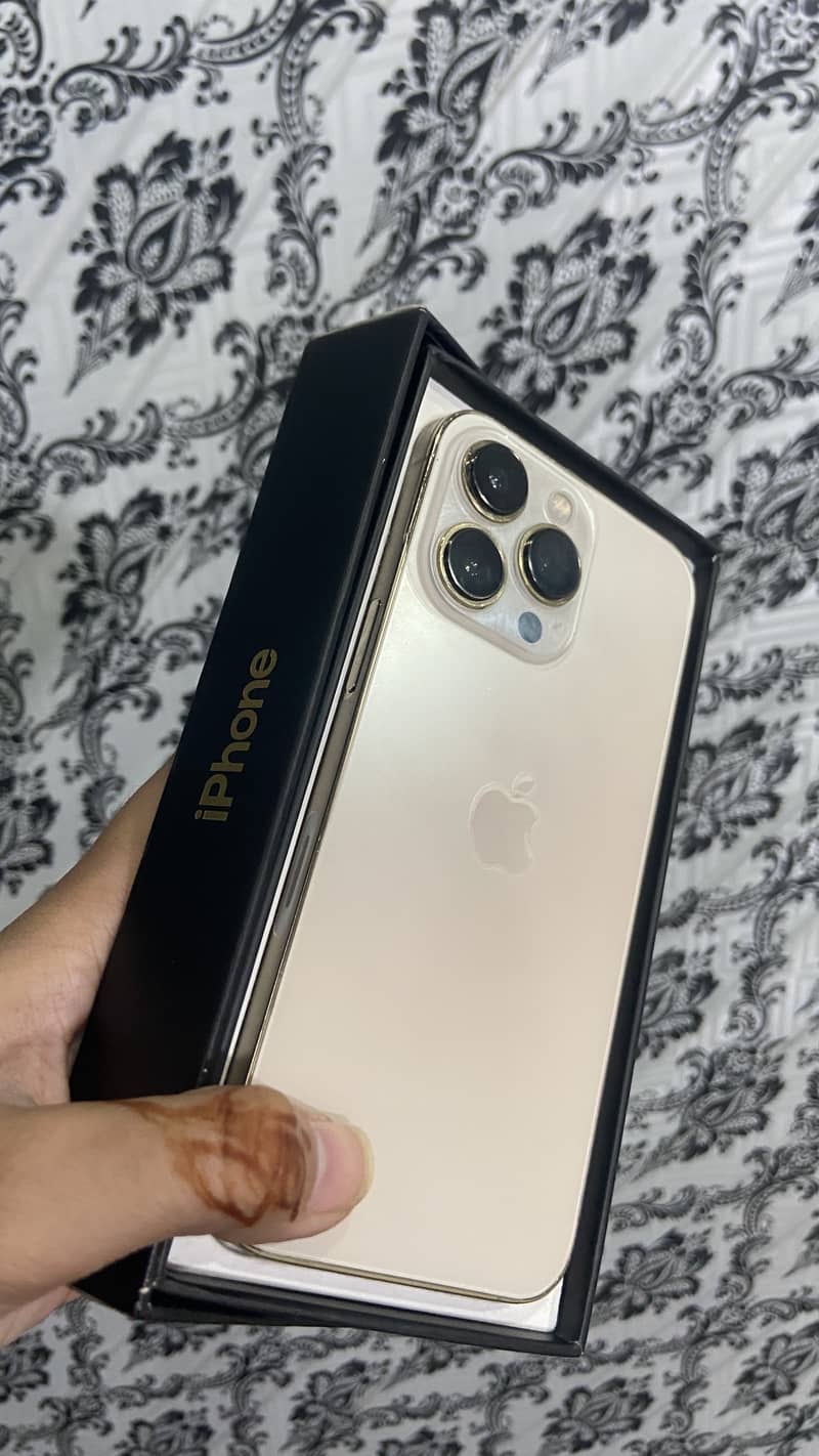 Apple iPhone 13 Pro 6