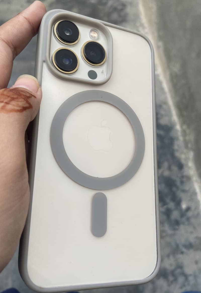 Apple iPhone 13 Pro 17