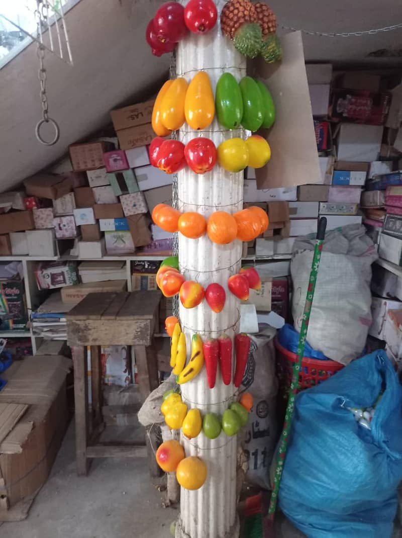 مصنوعی پھل — دکان کی خوبصورت سجاوٹ کے لیے 1