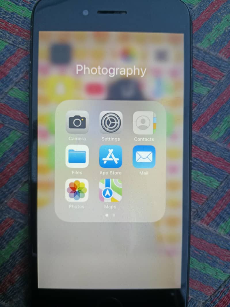 Apple iPhone 7 2