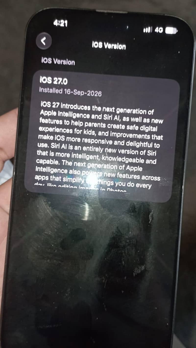 Apple iPhone 16 Pro Max 4