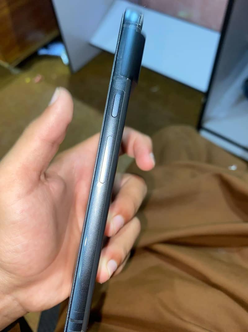 Google Pixel 8 2