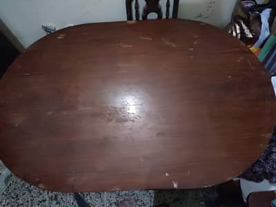 oval dining table