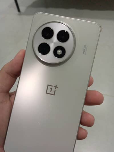 One Plus 13R