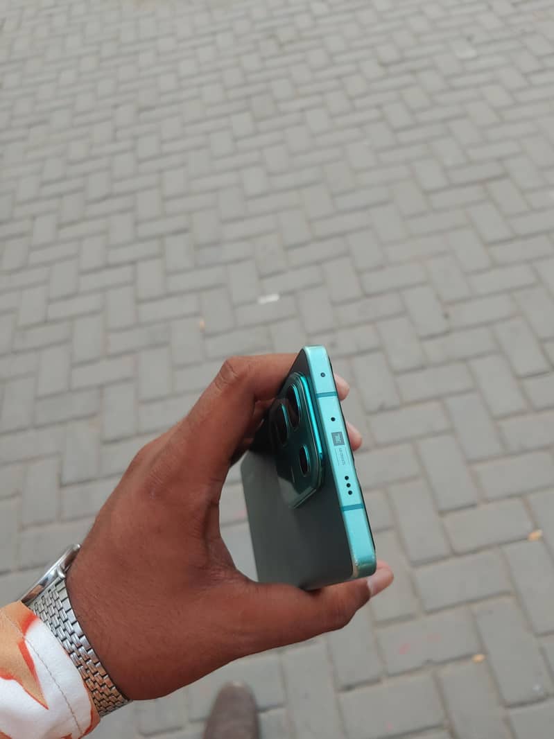 Infinix Note 50 4
