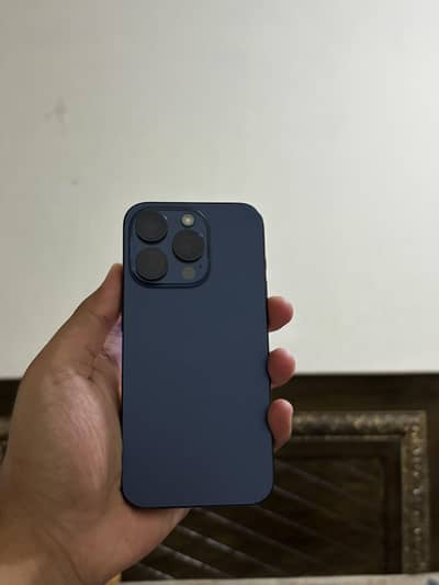 Apple iPhone 15 Pro