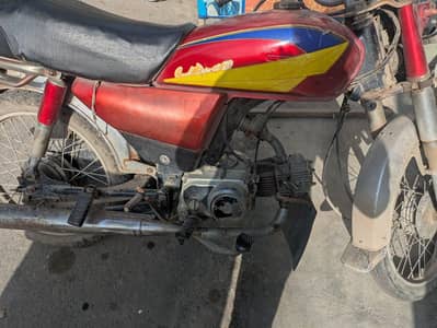 yahma ki dhoom moter cycle ha. . 2012 model