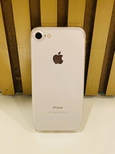 Apple iPhone 7