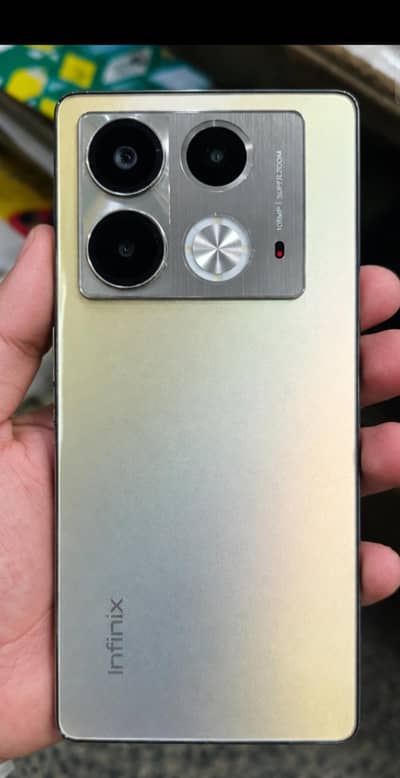 Infinix Note 40