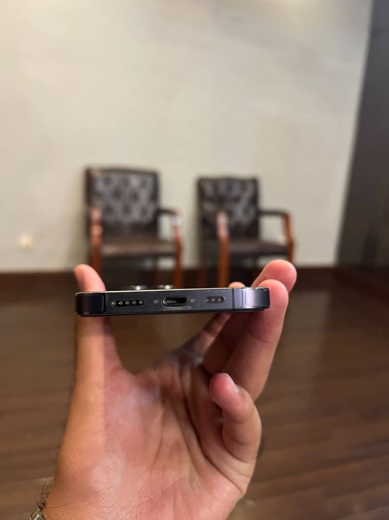 Apple iPhone 14 Pro 3