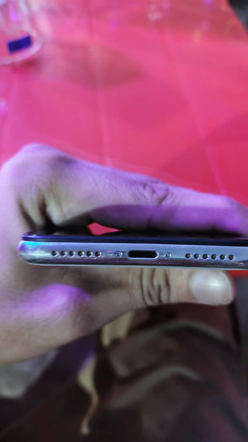 Apple iPhone X 2