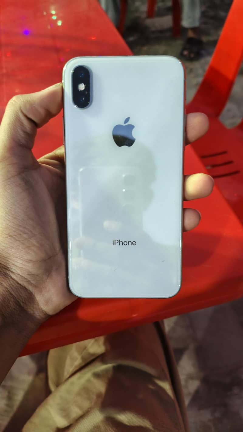 Apple iPhone X 3