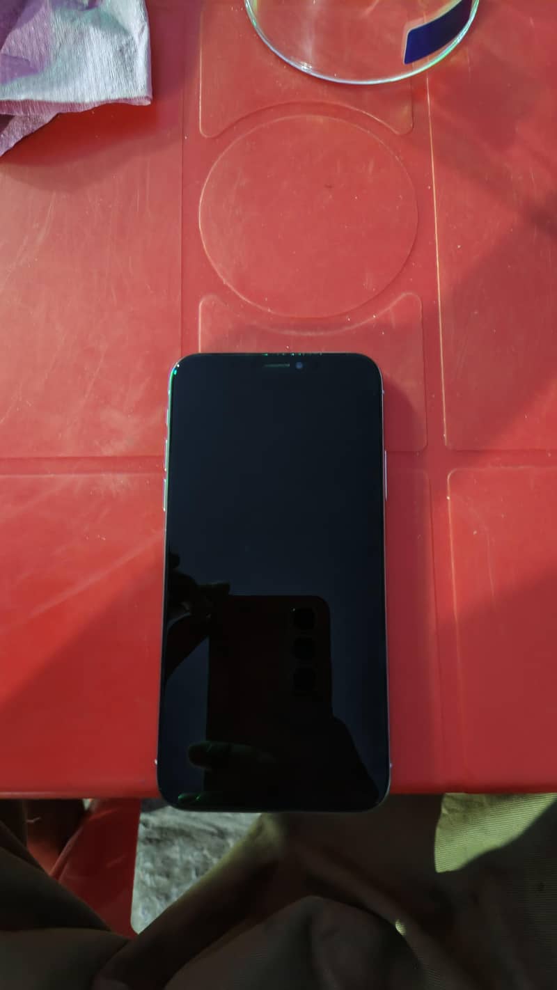 Apple iPhone X 7