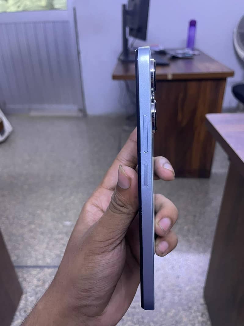 Redmi 13 pro 2