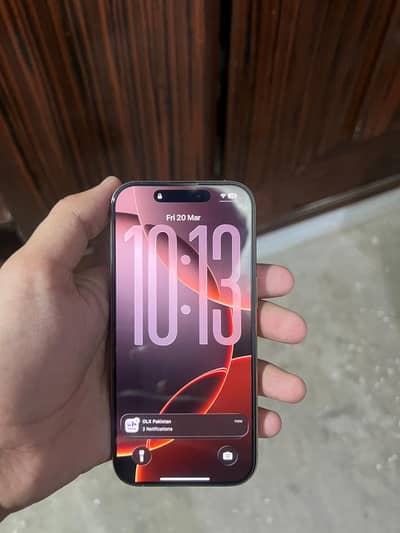 Apple iPhone 16 Pro