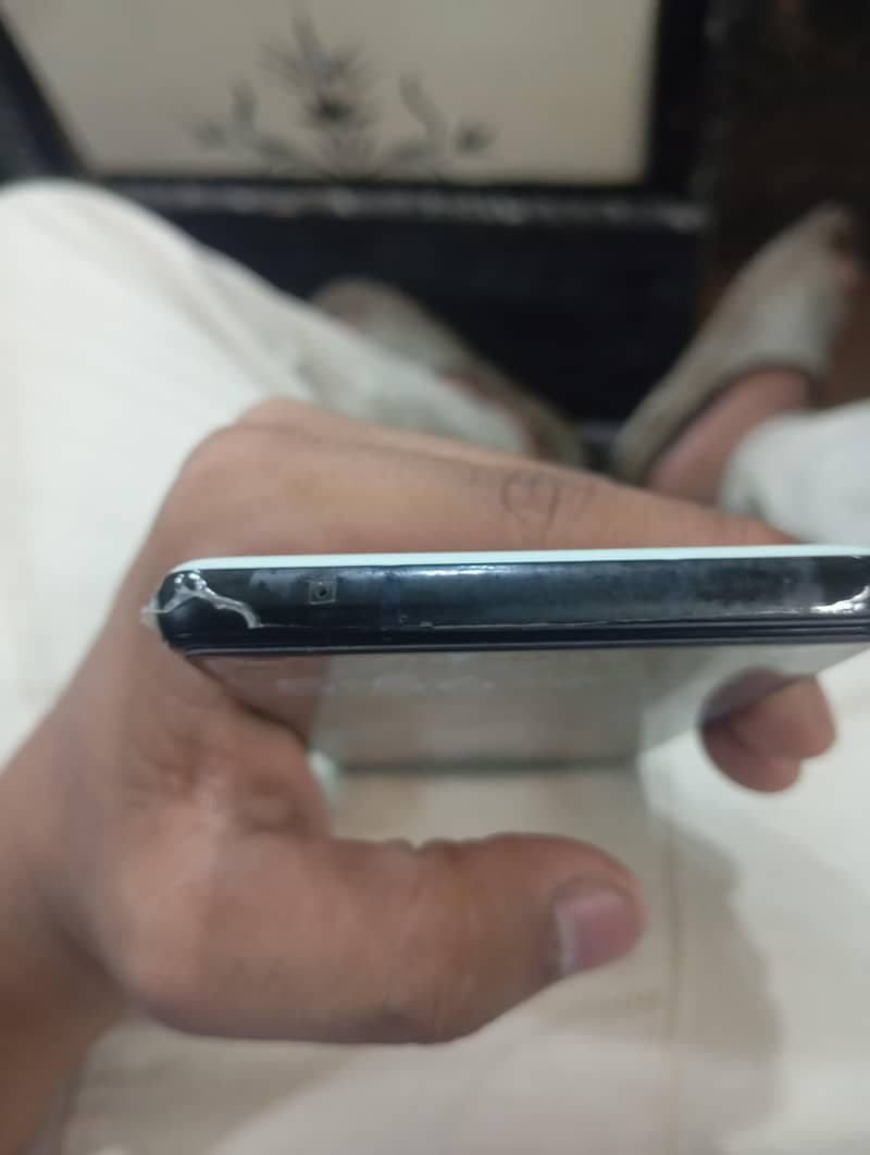 Google Pixel 6a 3