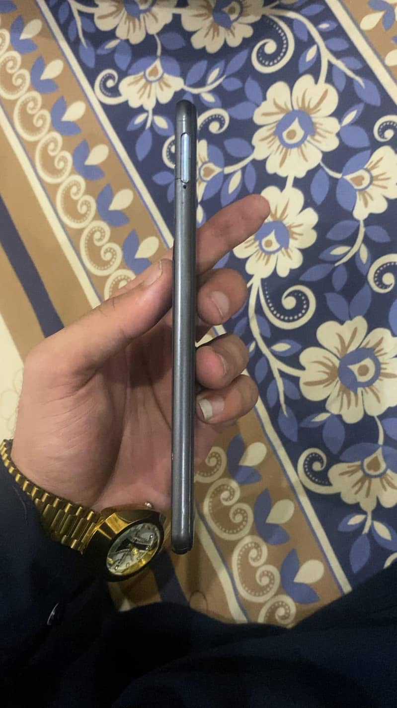 Vivo V21e 1