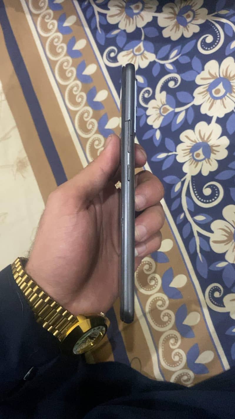 Vivo V21e 5