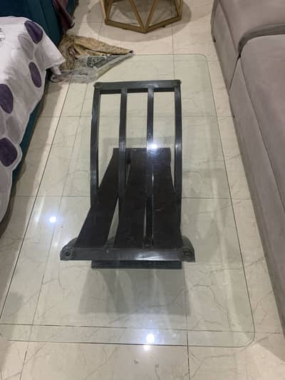 Sofa + Table