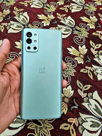 One Plus 9 Pro