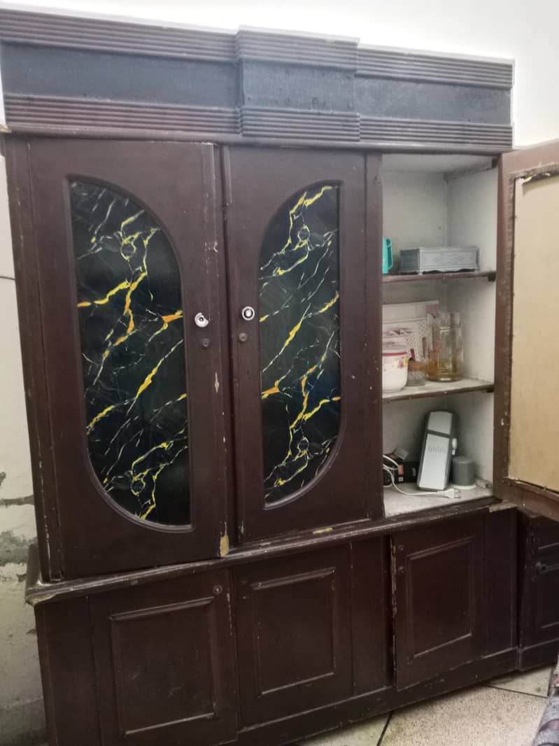 used showcase with dressing table without mirror 1