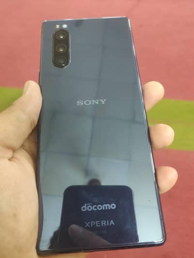 Sony Xperia 5