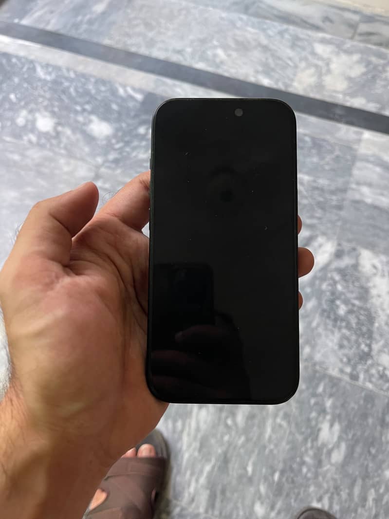 Apple iPhone 15 1