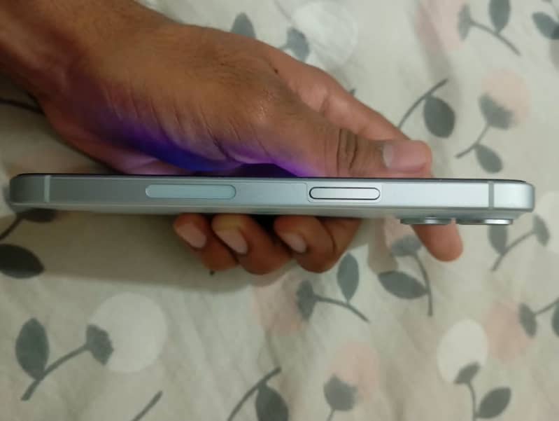 Apple iPhone 15 1
