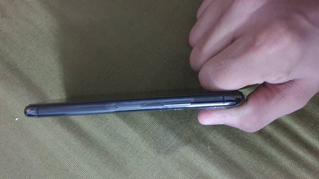 iphone x 3
