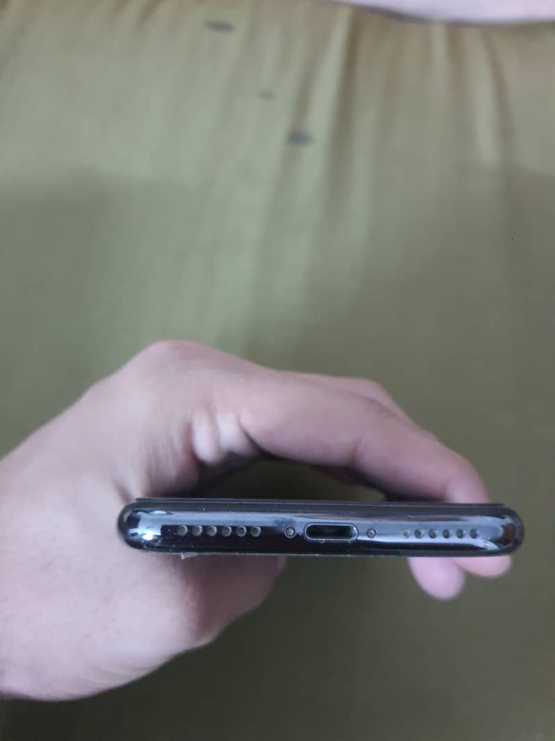 iphone x 4