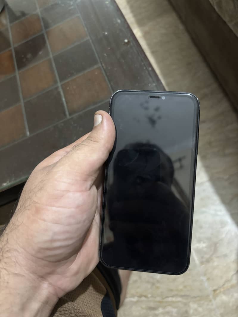 Apple iPhone 11 2