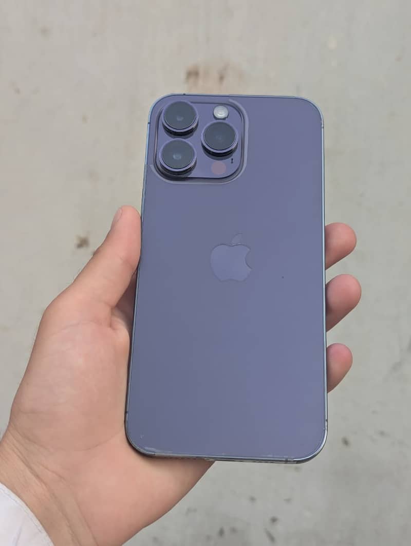 Apple iPhone 14 Pro Max 8