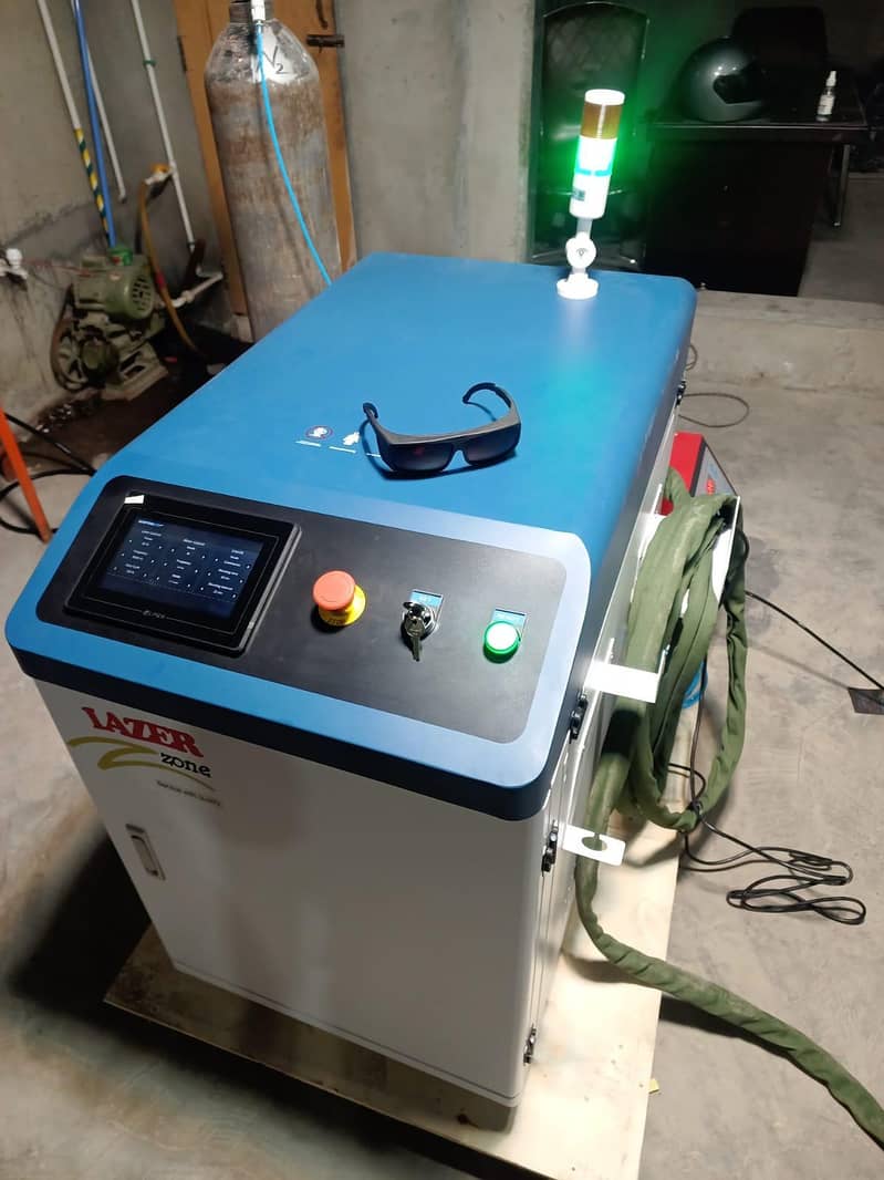 Senfeng Laser Welding Machine 0