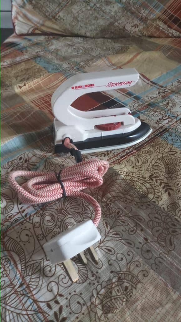 Black & Decker 2