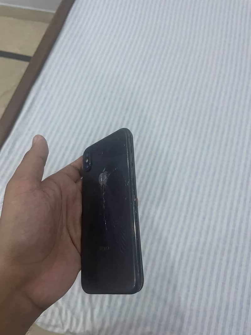 Apple iPhone X 0