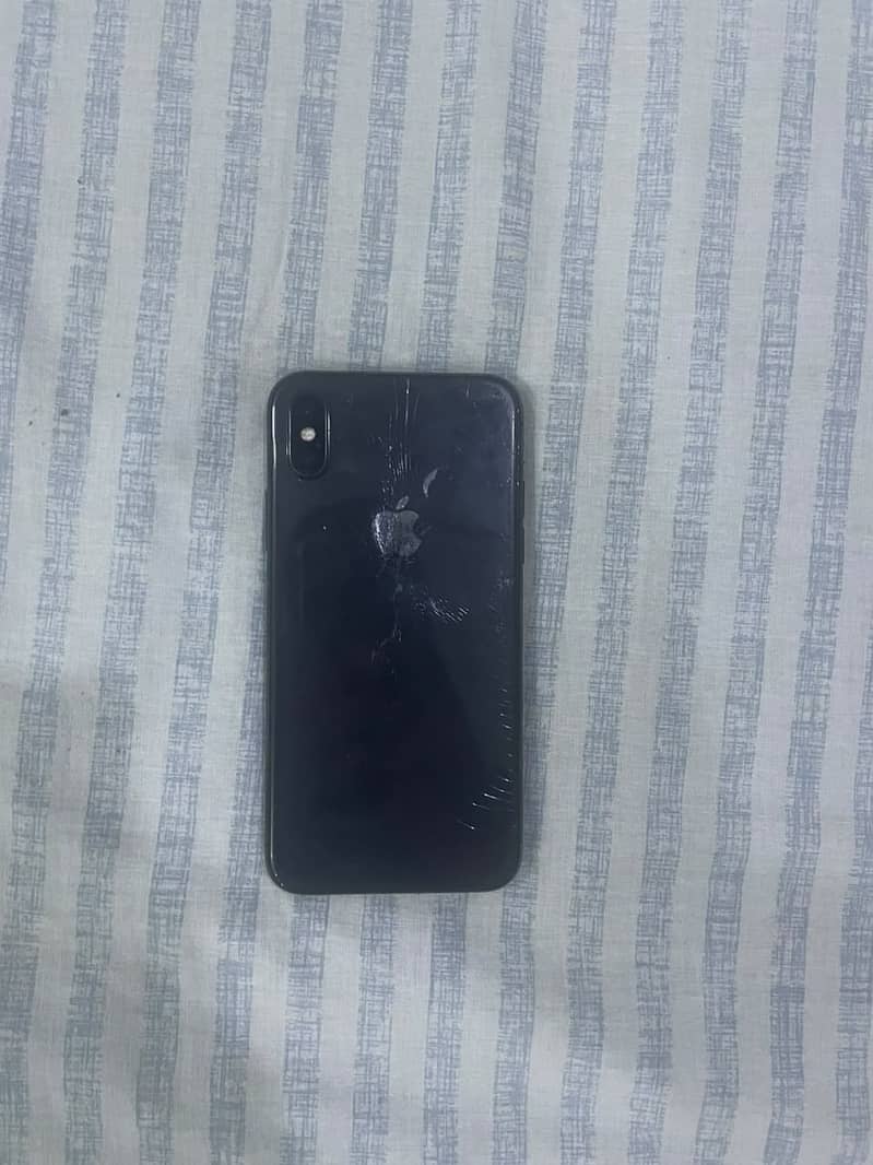 Apple iPhone X 4