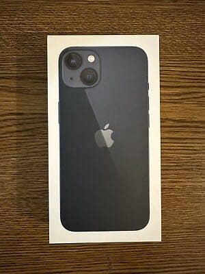 Apple iPhone 13 0