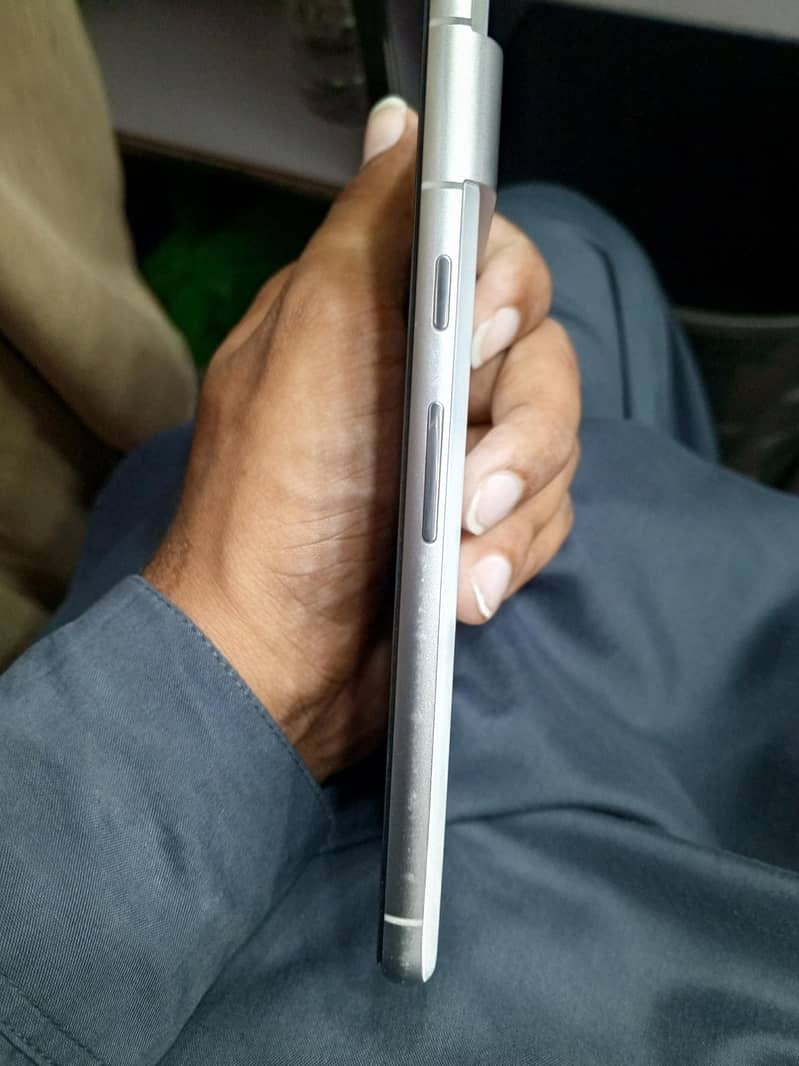 Google Pixel 7 3